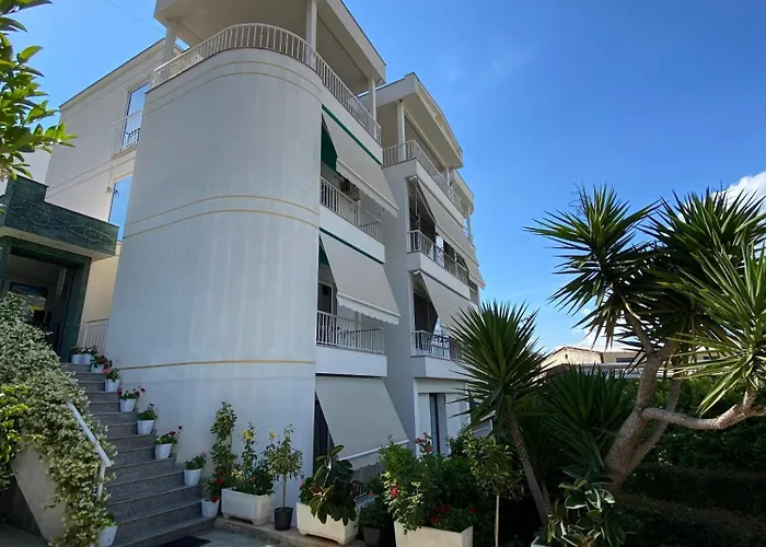 Marjana アパート Sarandë